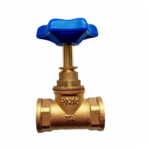 Клапан запорный латунный с внутренней резьбой 1,6 МПа 15б3р БАЗ 15х55 мм в Уфе